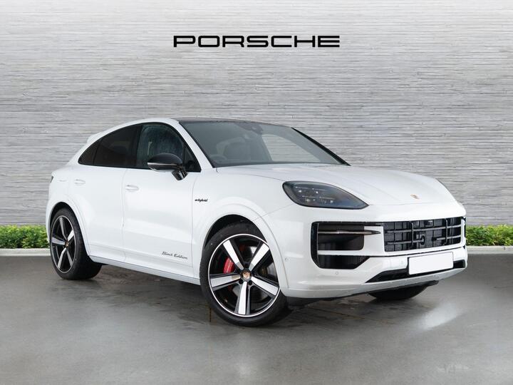 Porsche Cayenne 3.0 V6 E-Hybrid 25.9kWh S Black Edition TiptronicS 4WD Euro 6 (s/s) 5dr