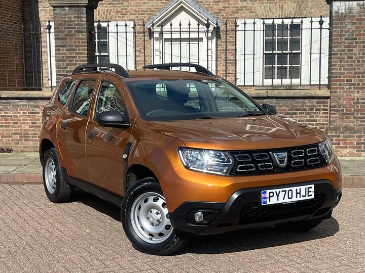 Dacia DUSTER 1.0 TCe Essential Euro 6 (s/s) 5dr Dacia DUSTER 1.0 TCe Essential Euro 6 (s/s) 5dr
