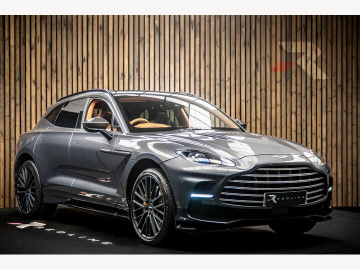 Aston Martin DBX 4.0 V8 707 Auto 4WD Euro 6 (s/s) 5dr Aston Martin DBX 4.0 V8 707 Auto 4WD Euro 6 (s/s) 5dr