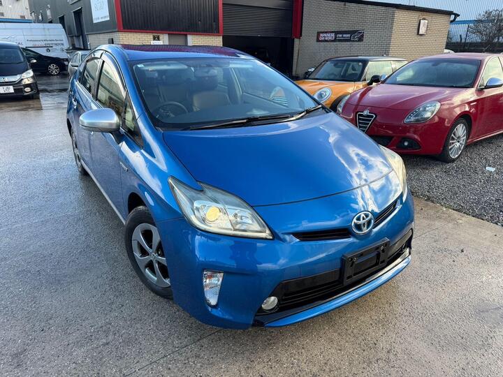 Toyota Prius 1.8 VVT-h T4 CVT Euro 5 (s/s) 5dr