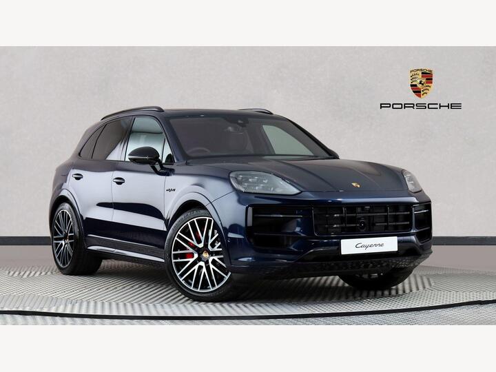 Porsche Cayenne 3.0 V6 E-Hybrid 25.9kWh S Black Edition TiptronicS 4WD Euro 6 (s/s) 5dr