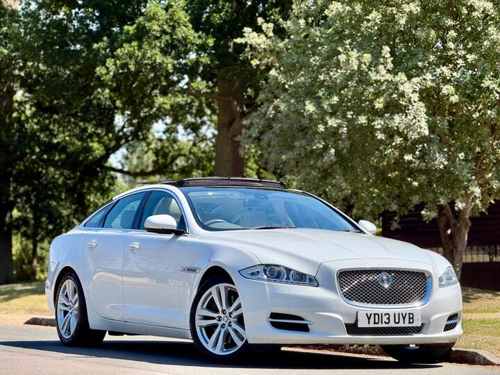 Jaguar XJ 3.0 V6 Premium Luxury Auto Euro 5 (s/s) 4dr