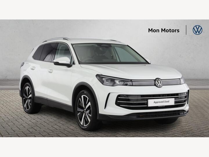 Volkswagen Tiguan 1.5 ETSI MHEV Elegance Launch Edition DSG Euro 6 (s/s) 5dr