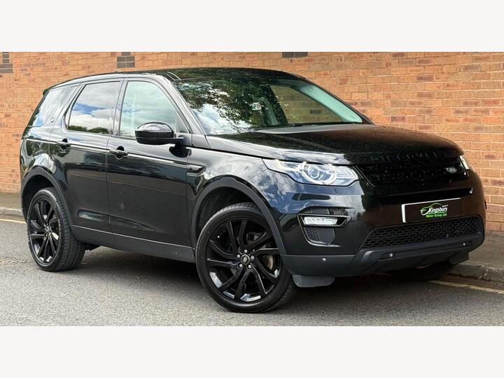 Land Rover Discovery Sport 2.0 TD4 HSE Black Auto 4WD Euro 6 (s/s) 5dr Land Rover Discovery Sport 2.0 TD4 HSE Black Auto 4WD Euro 6 (s/s) 5dr