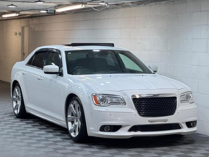 Chrysler 300C 6.4 V6 SRT-8 HEMI [Gen 2] RHD Auto ULEZ