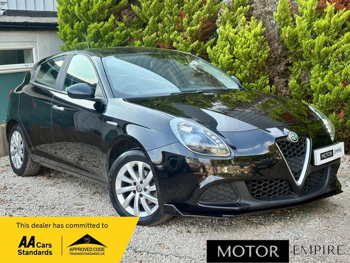 Alfa Romeo Giulietta 1.6 JTDM-2 Giulietta TCT Euro 6 (s/s) 5dr Alfa Romeo Giulietta 1.6 JTDM-2 Giulietta TCT Euro 6 (s/s) 5dr