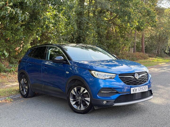 Vauxhall Grandland X 1.2 Turbo SRi Nav Euro 6 (s/s) 5dr
