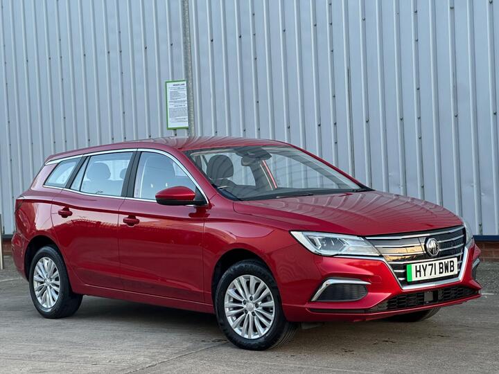 MG MG5 61.1kWh Excite Long Range Auto 5dr