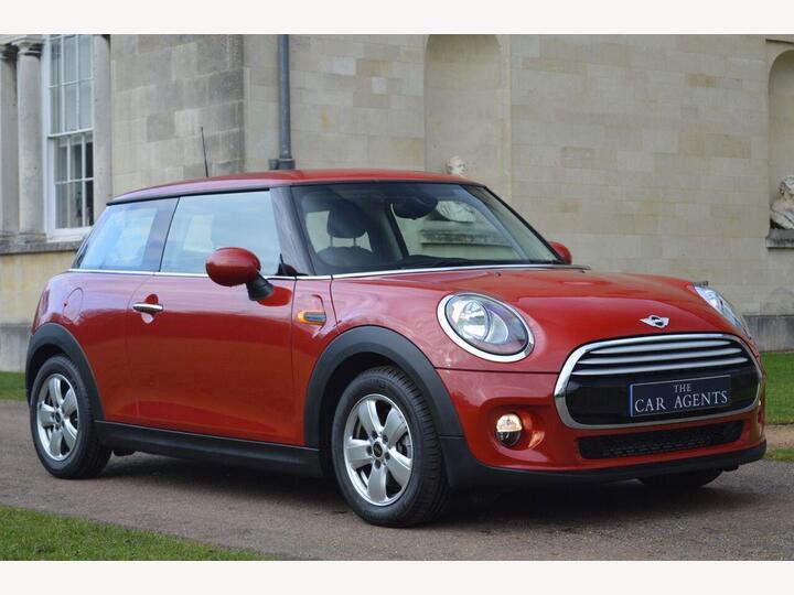 MINI Hatch 1.5 Cooper Auto Euro 6 (s/s) 3dr
