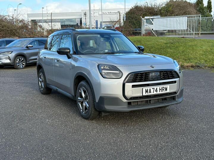 MINI Countryman 1.5C MHEV Classic Auto Euro 6 (s/s) 5dr
