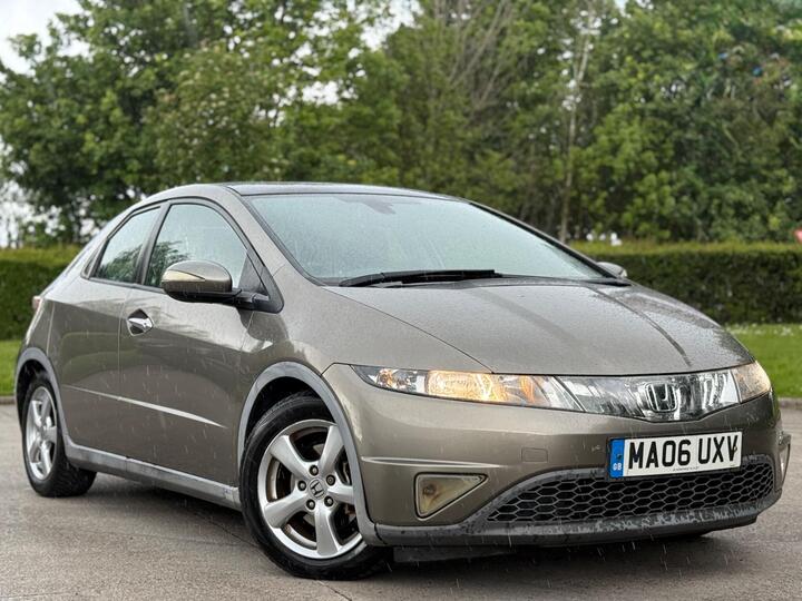 Honda Civic 1.8 I-VTEC ES 5dr