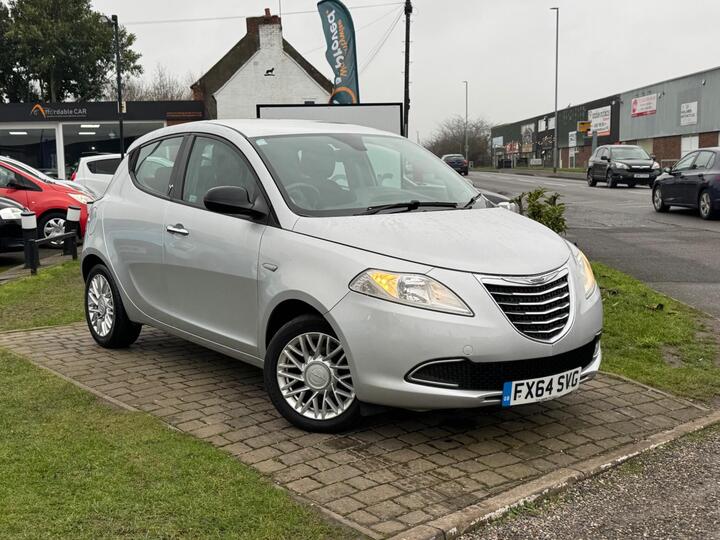 Chrysler Ypsilon 1.2 SE Euro 5 (s/s) 5dr