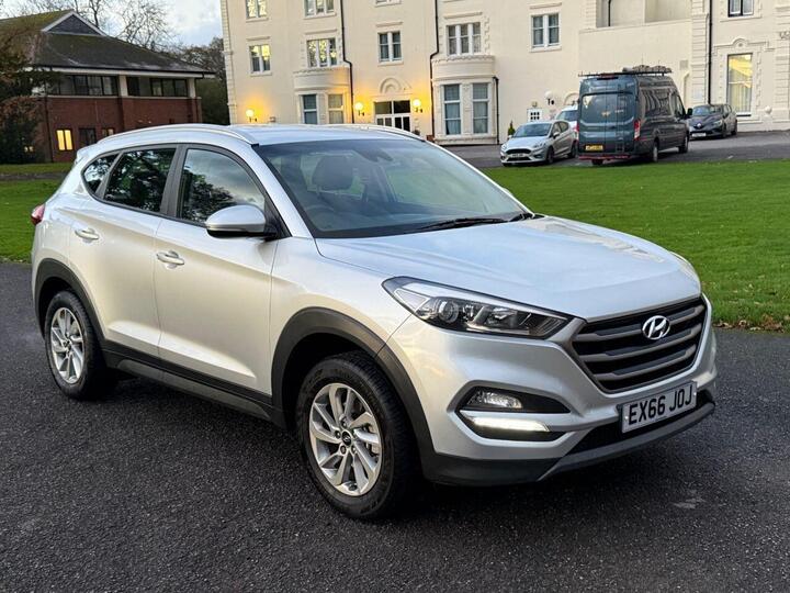 Hyundai TUCSON 1.6 GDi Blue Drive SE Euro 6 (s/s) 5dr