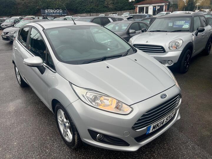 Ford Fiesta 1.0 Zetec Euro 5 (s/s) 5dr