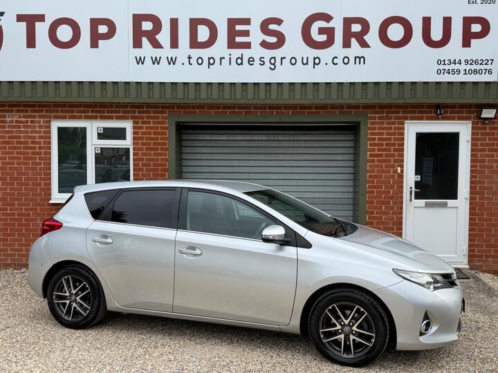 Toyota Auris 1.6 V-Matic Icon Plus Multidrive S Euro 5 5dr