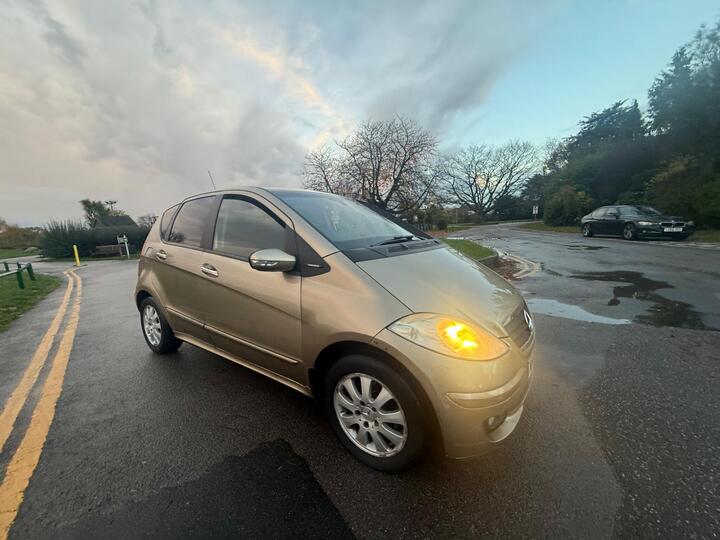 Mercedes-Benz A Class 1.5 A150 Avantgarde SE CVT 5dr