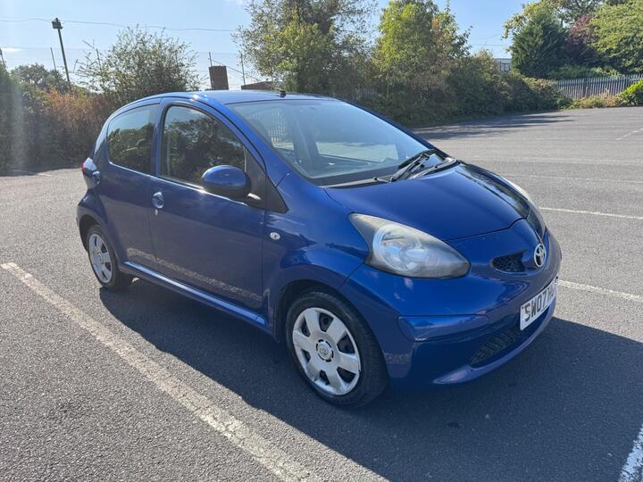 Toyota AYGO 1.0 VVT-i Blue Euro 4 5dr