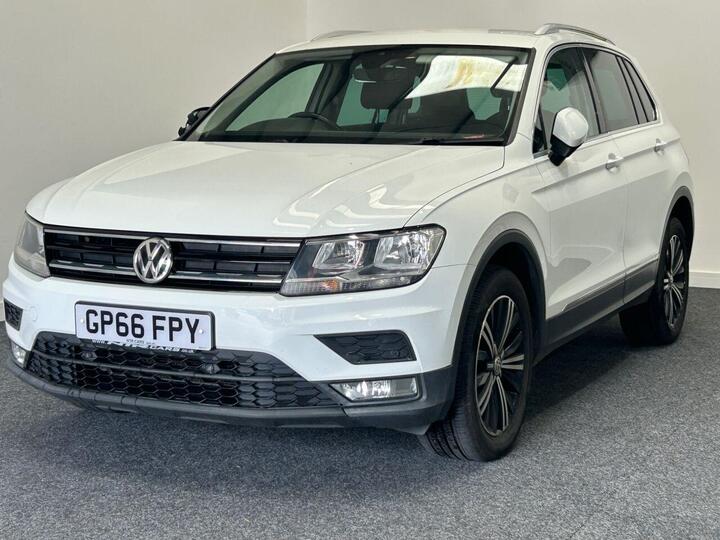 Volkswagen TIGUAN 2.0 TDI BlueMotion Tech SE Navigation 4Motion Euro 6 (s/s) 5dr