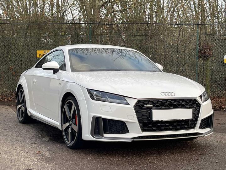Audi TT 2.0 TFSI 45 Vorsprung S Tronic Euro 6 (s/s) 3dr