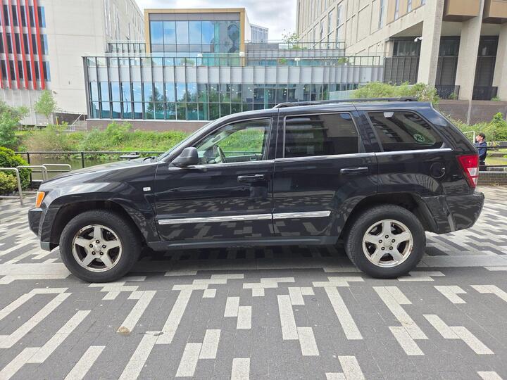 Jeep Grand Cherokee 3.0 CRD Limited 4WD 5dr Jeep Grand Cherokee 3.0 CRD Limited 4WD 5dr