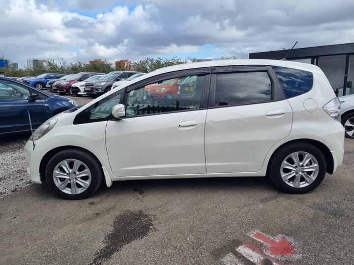 Honda Fit AUTO HYBRID LOW MILES PETROL ULEZ