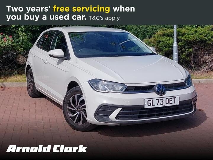 Volkswagen Polo 1.0 TSI Life Euro 6 (s/s) 5dr Volkswagen Polo 1.0 TSI Life Euro 6 (s/s) 5dr