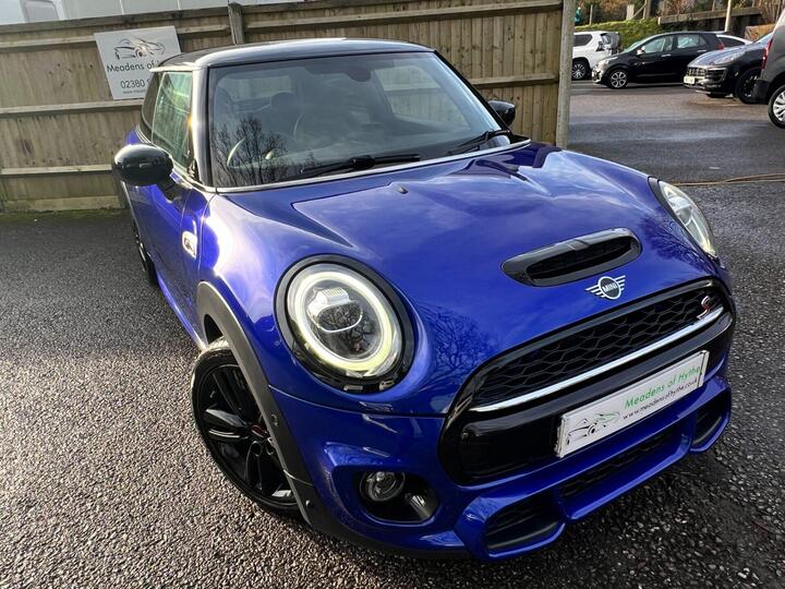 MINI Hatch 2.0 Cooper S Sport Steptronic Euro 6 (s/s) 3dr