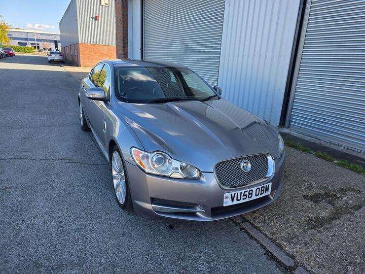 Jaguar XF 2.7d V6 Premium Luxury Auto Euro 4 4dr
