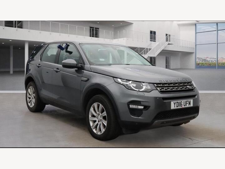Land Rover Discovery Sport 2.0 TD4 SE Tech Auto 4WD Euro 6 (s/s) 5dr Land Rover Discovery Sport 2.0 TD4 SE Tech Auto 4WD Euro 6 (s/s) 5dr
