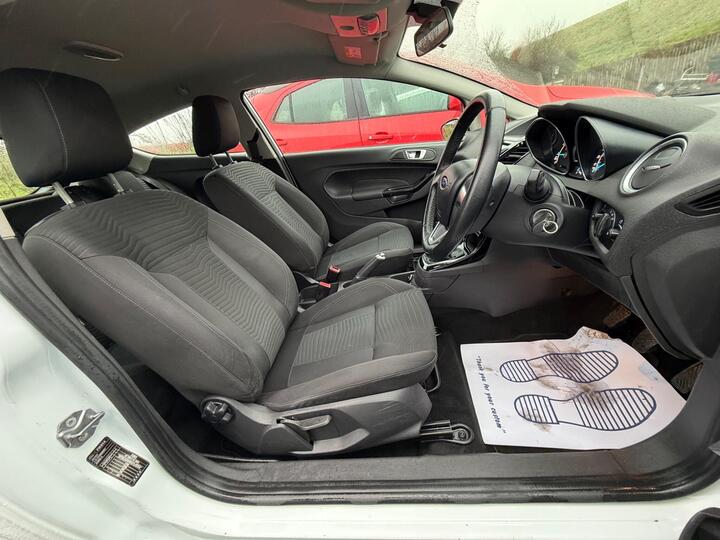 Ford Fiesta 1.0T EcoBoost Zetec Euro 6 (s/s) 3dr