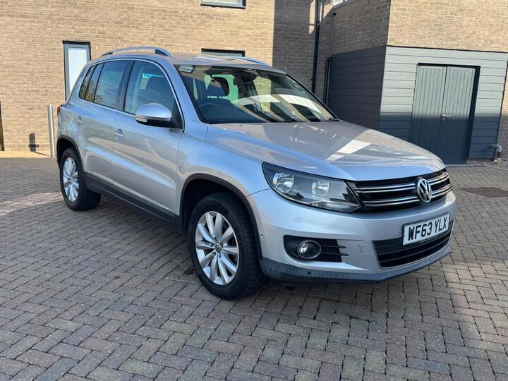 Volkswagen Tiguan 2.0 TDI BlueMotion Tech Match DSG 4WD Euro 5 (s/s) 5dr