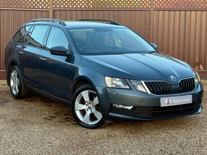 Skoda Octavia 1.5 TSI ACT SE Drive DSG Euro 6 (s/s) 5dr Skoda Octavia 1.5 TSI ACT SE Drive DSG Euro 6 (s/s) 5dr
