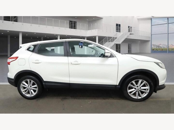 Nissan Qashqai 1.5 DCi Acenta 2WD Euro 6 (s/s) 5dr