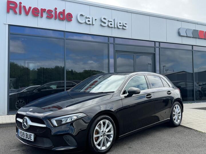 Mercedes-Benz A Class 1.5 A180d Sport (Executive) 7G-DCT Euro 6 (s/s) 5dr