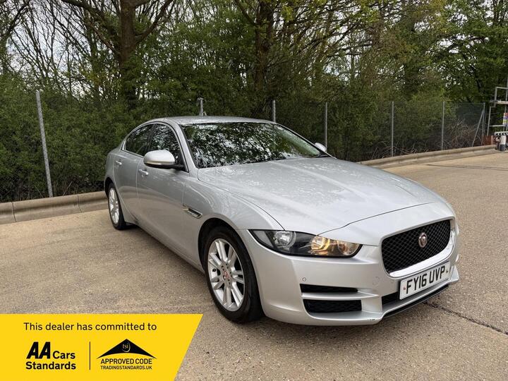Jaguar XE 2.0d Prestige Auto Euro 6 (s/s) 4dr