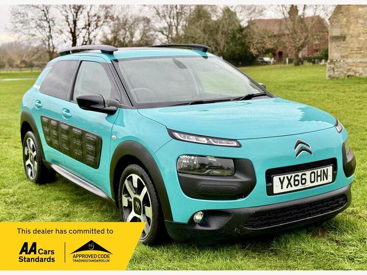 Citroen C4 Cactus 1.6 BlueHDi Flair Edition ETG6 Euro 6 (s/s) 5dr Citroen C4 Cactus 1.6 BlueHDi Flair Edition ETG6 Euro 6 (s/s) 5dr