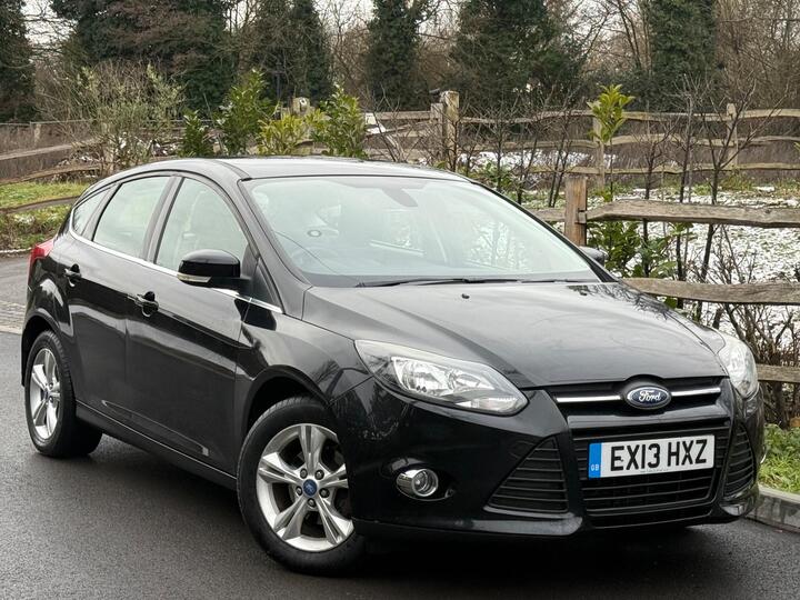 Ford Focus 1.6 Zetec Powershift Euro 5 5dr