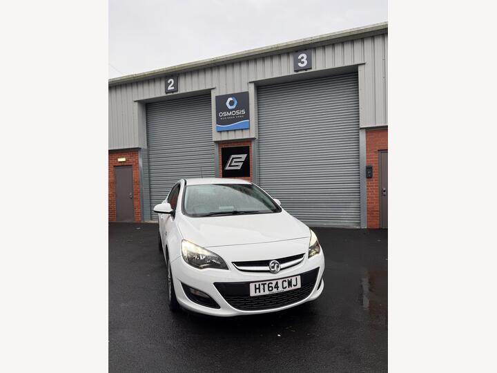 Vauxhall Astra 1.4 16v Excite Euro 5 5dr