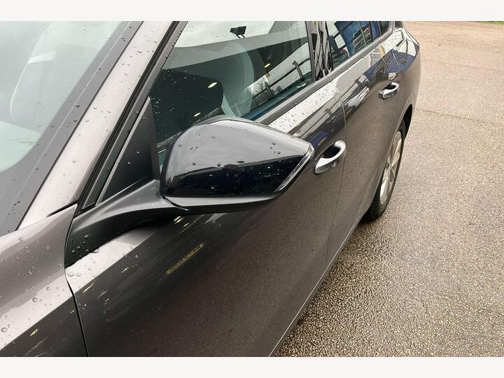 Vauxhall Astra Sports Tourer 1.2 Turbo Design Sports Tourer Euro 6 (s/s) 5dr