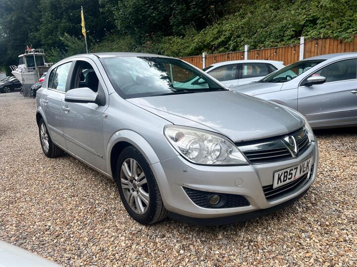 Vauxhall Astra 1.6i 16v Design 5dr