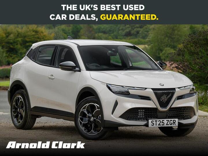 Alfa Romeo Junior 1.2 MHEV Ibrida E-DCT Euro 6 (s/s) 5dr