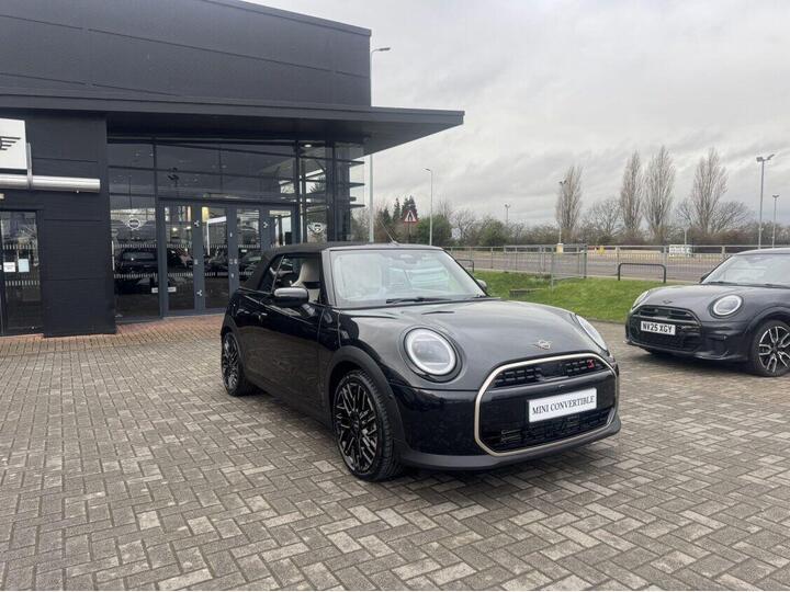 MINI Cooper Convertible 2.0S Exclusive Steptronic Euro 6 (s/s) 2dr