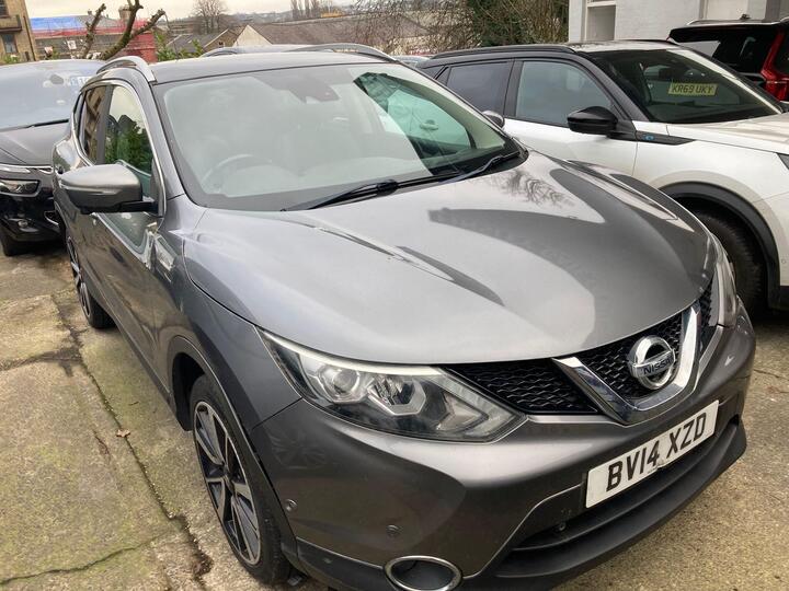 Nissan Qashqai 1.5 DCi Tekna 2WD Euro 5 (s/s) 5dr