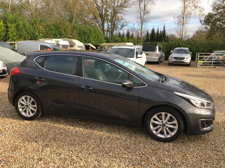 Kia Ceed 1.6 GDi 2 Euro 6 (s/s) 5dr