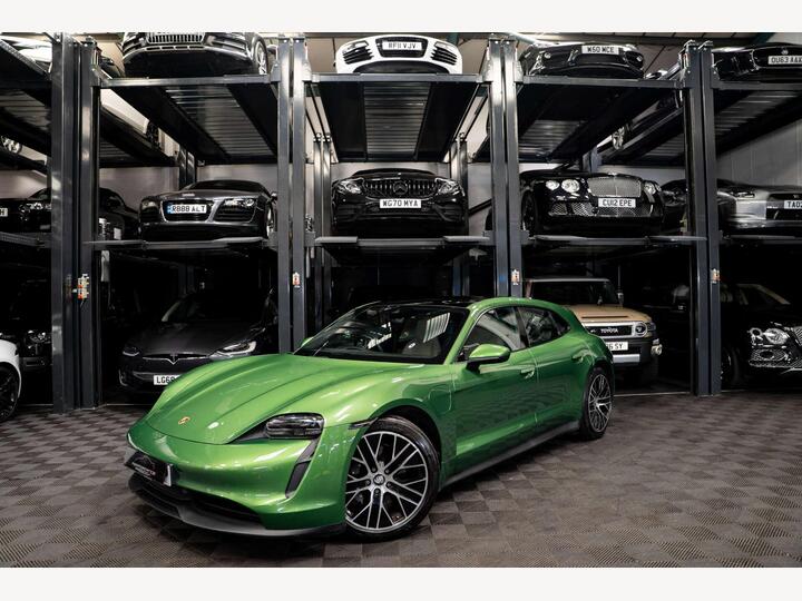 Porsche TAYCAN Performance Plus 93.4kWh Sport Turismo Auto RWD 5dr (11kW Charger) Porsche TAYCAN Performance Plus 93.4kWh Sport Turismo Auto RWD 5dr (11kW Charger)