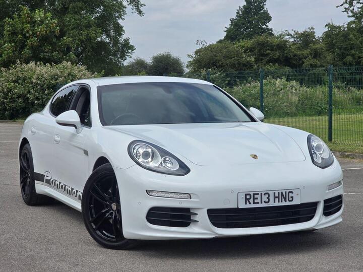 Porsche Panamera 3.0D V6 TiptronicS Euro 5 (s/s) 5dr Porsche Panamera 3.0D V6 TiptronicS Euro 5 (s/s) 5dr