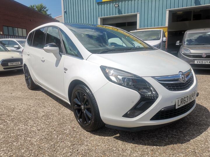 Vauxhall Zafira Tourer 1.4T 16V Elite Euro 5 5dr