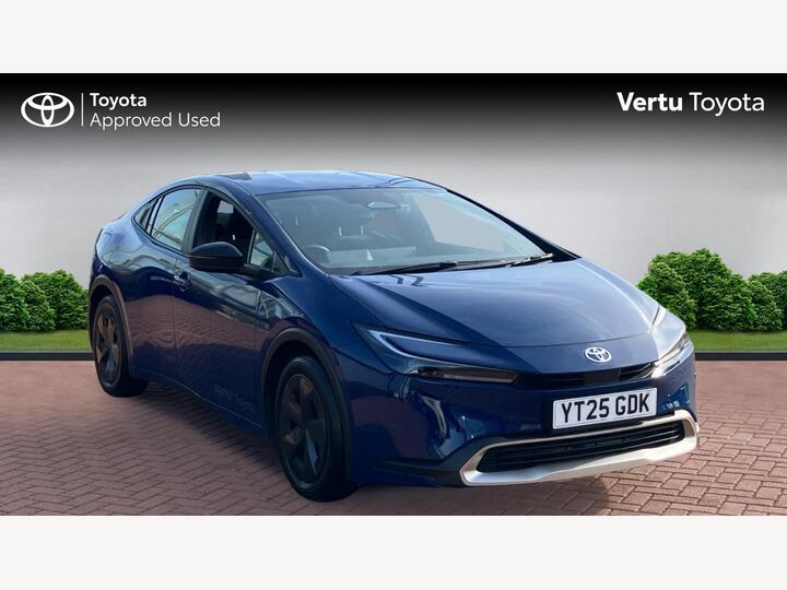 Toyota Prius 2.0 13.6kWh Design CVT Euro 6 (s/s) 5dr