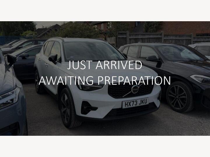 Volvo XC40 2.0 B4 MHEV Ultimate DCT Auto Euro 6 (s/s) 5dr