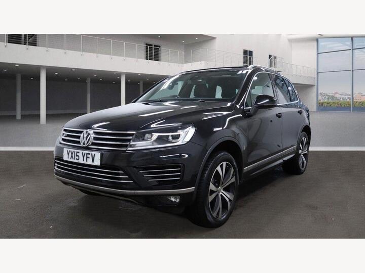Volkswagen Touareg 3.0 TDI V6 BlueMotion Tech R-Line Tiptronic 4WD Euro 6 (s/s) 5dr